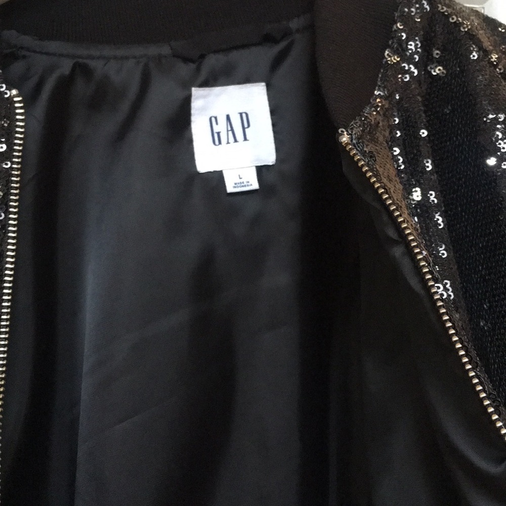 Black jacket - Picture 2 of 3